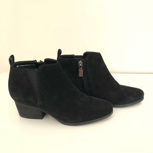Blonde Ida Suede Waterproof Boots Size 6.5